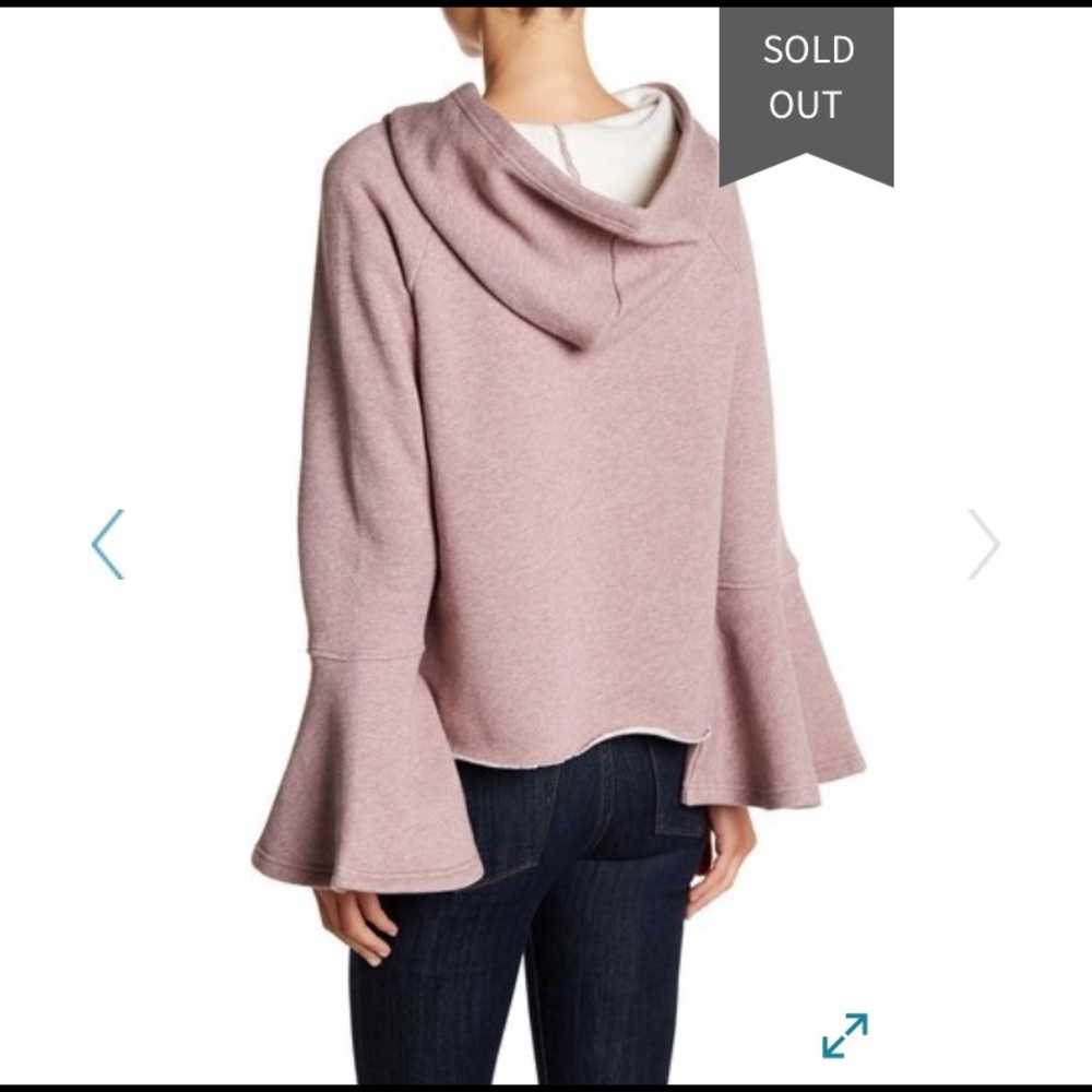 Bell sleeved hoodie